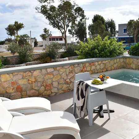 De_naxia Perissa (Santorini)